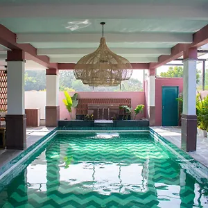 Casa Blanca Lakecity Hotel Udaipur