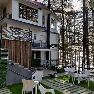 The Jakhoo Crest Bed & Breakfast
