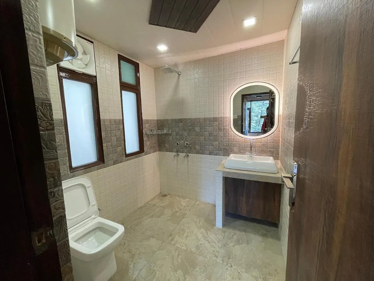 Nice View Premium Bnb Shimla 0*,